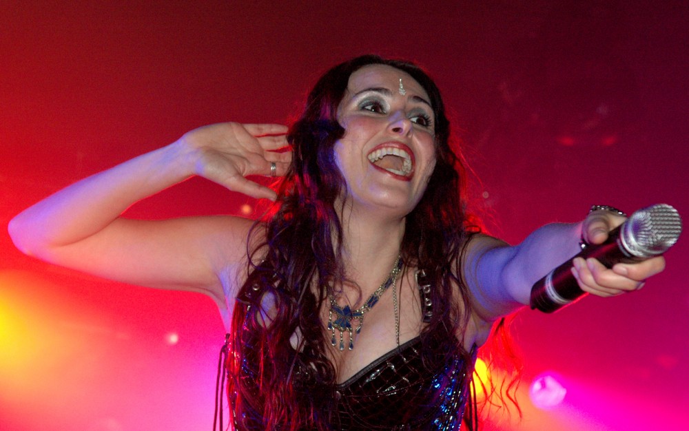 Sharon Den Adel #9