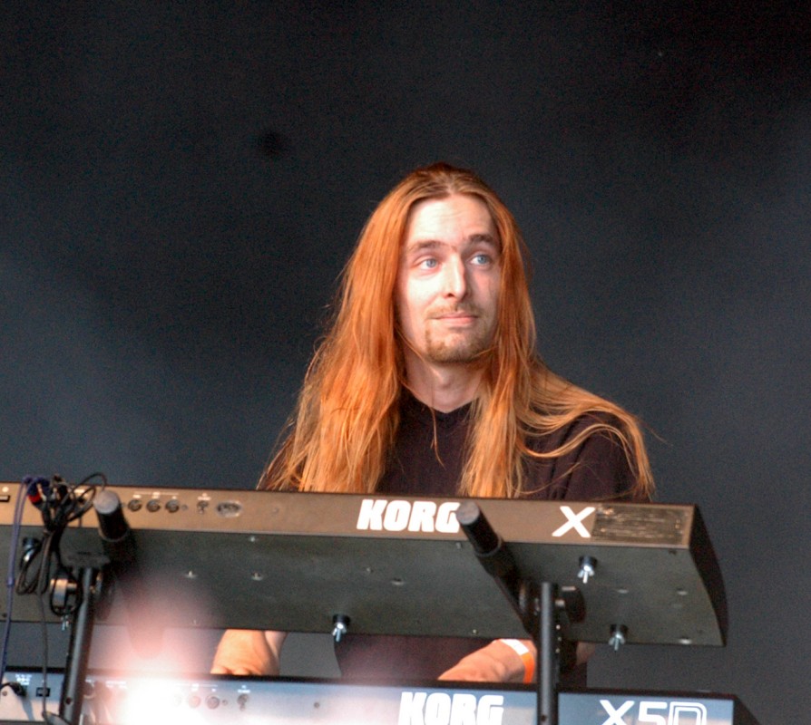 AUTUMN (FIELDS OF ROCK, 18-06-’05)