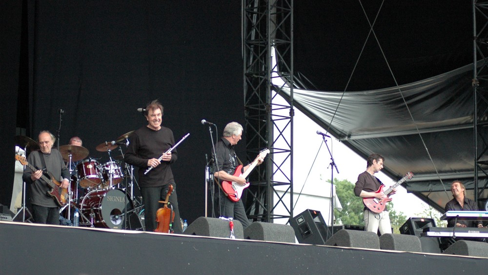 CARAVAN (ARROW ROCK FESTIVAL, 13-06-’04)