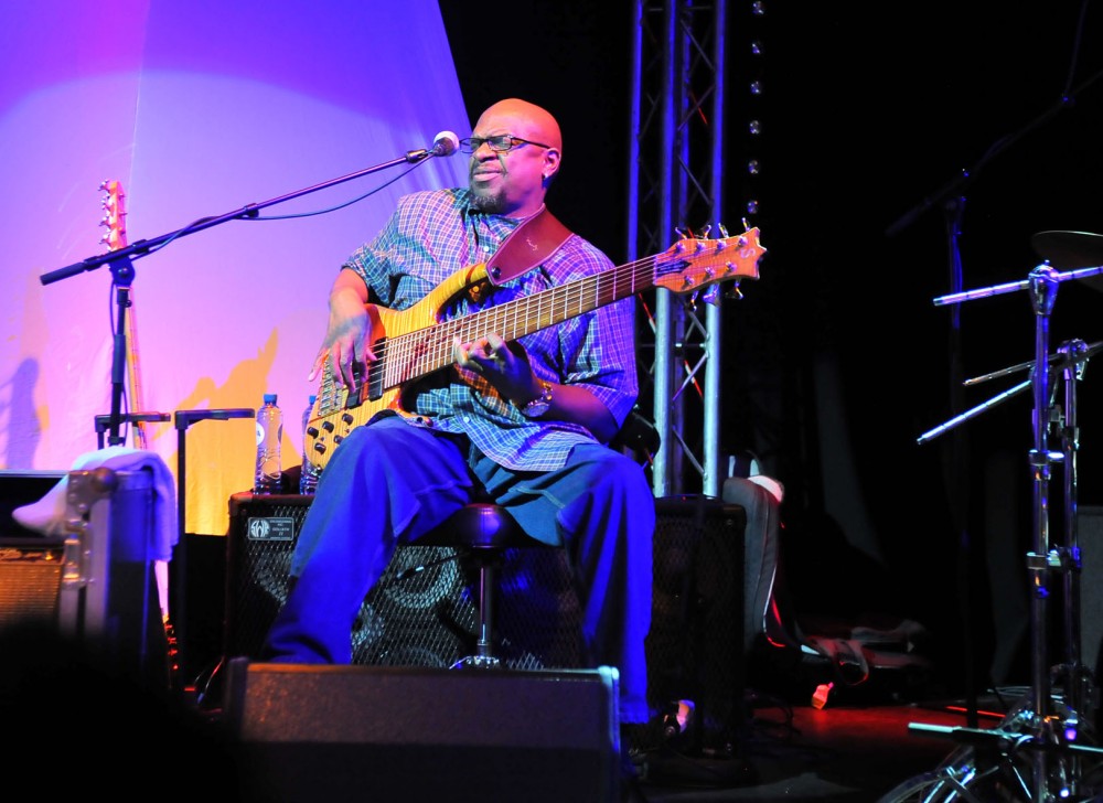 Melvin Davis #1