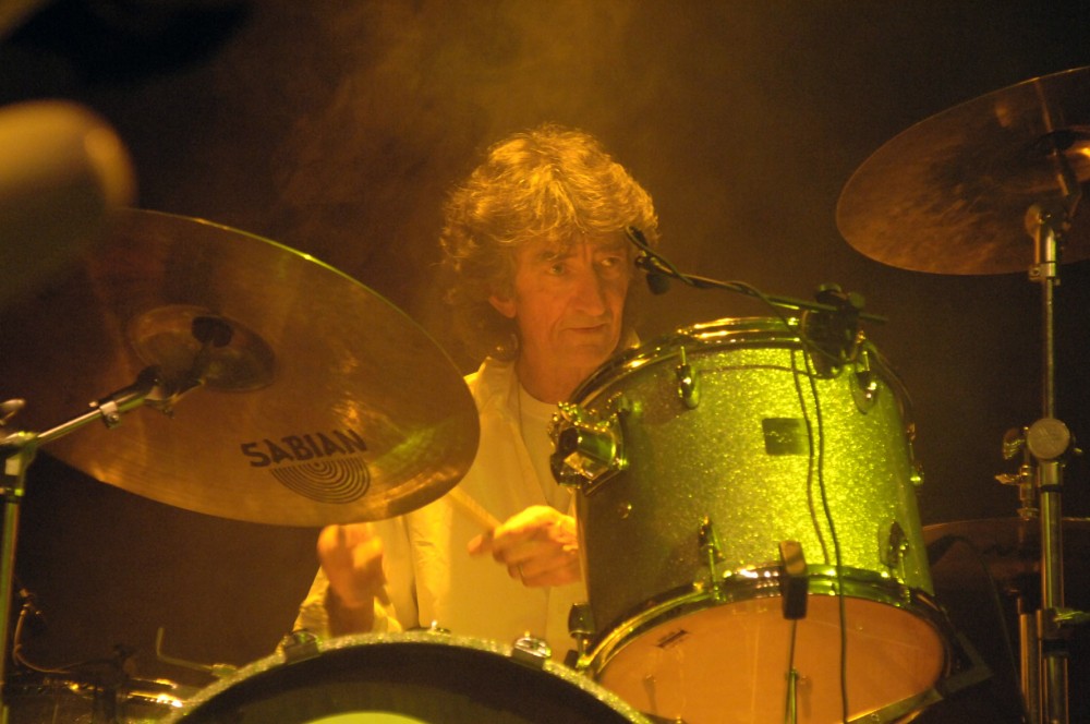 Mike Kellie #4