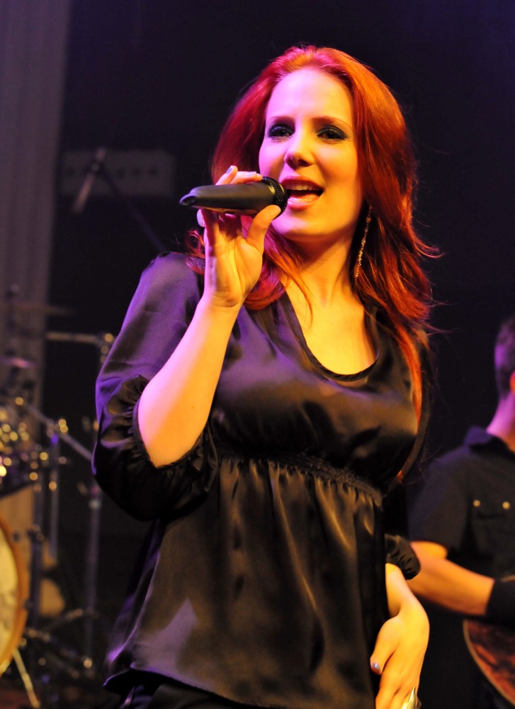 Simone Simons #1