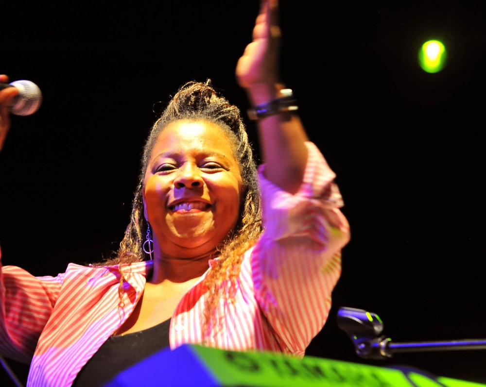 Patrice Rushen #09