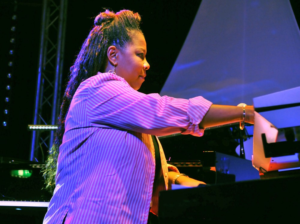 Patrice Rushen #17