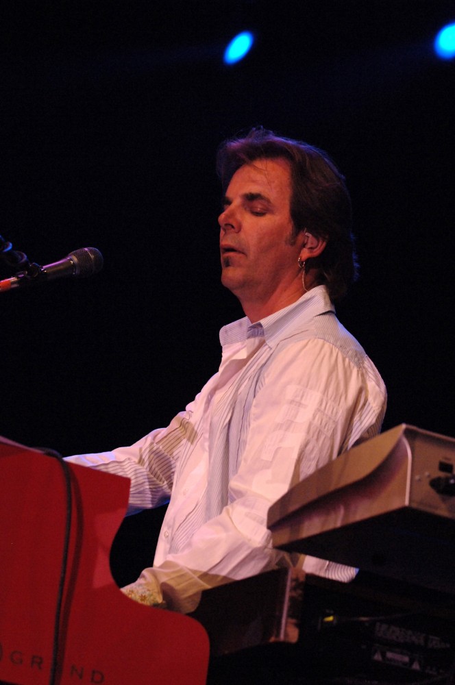 Jonathan Cain #4